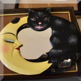 DM03. Cat and moon mirror.